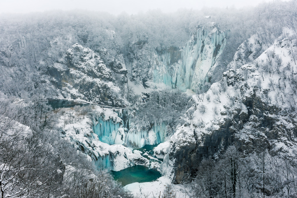 Pays des merveilles d'hiver dans la nature